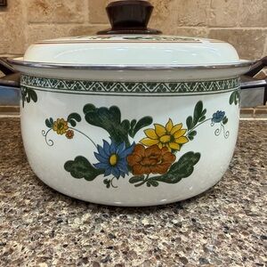 Vintage Villeroy & Boch ASTA Alt Amsterdam 4 Qt Enamel Dutch Oven Floral